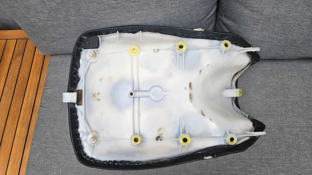 Седлка за Ямаха гризли 700