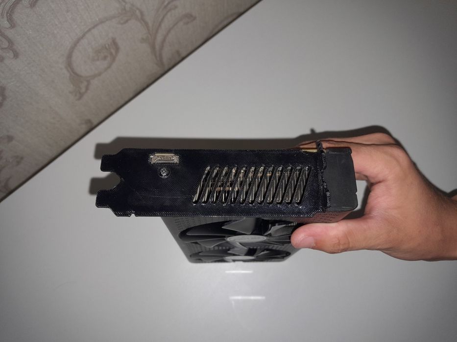 Sapphire Nitro RX570 4gb