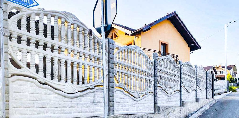 Garduri si stalpi spalieri din beton armat pentru imprejmuiri
