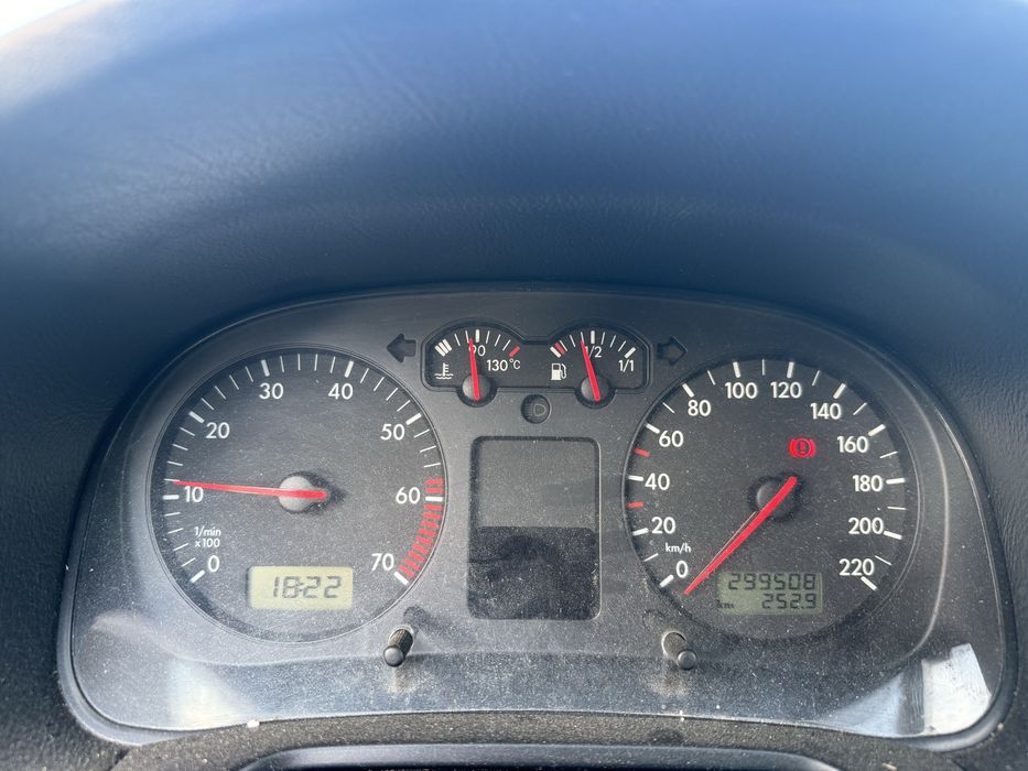 Golf 4 1.4 16V / Proprietar