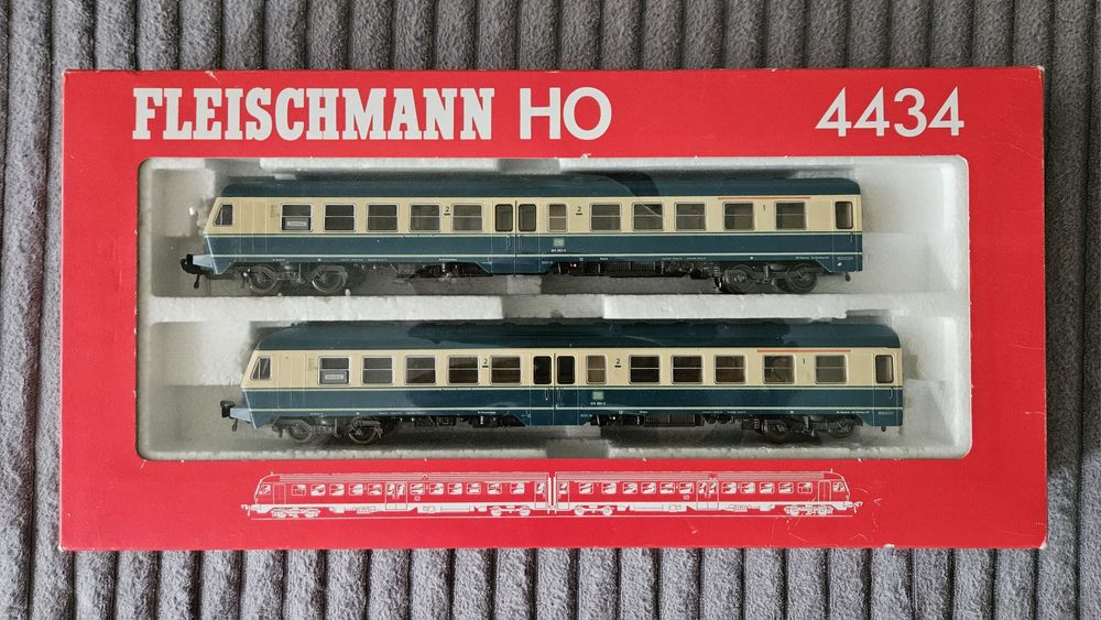 Trenulet Locomotiva Vagon Fleischmann HO