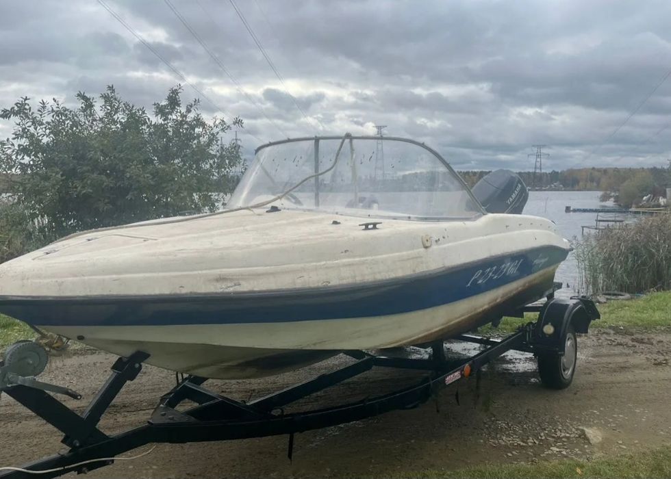 Продаётся катер с мотором Yamaha 40 4 тактный