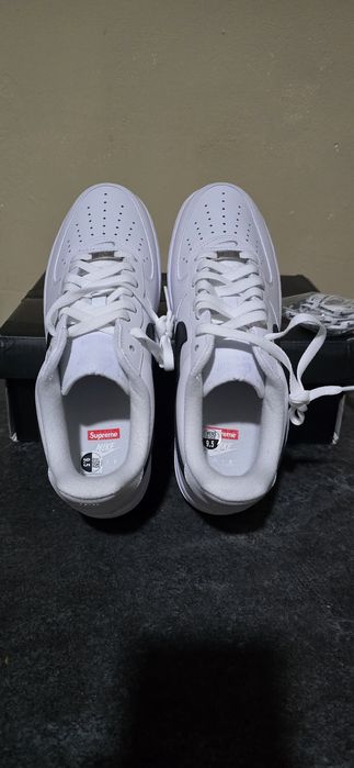 Nike Air Force 1 x Supreme