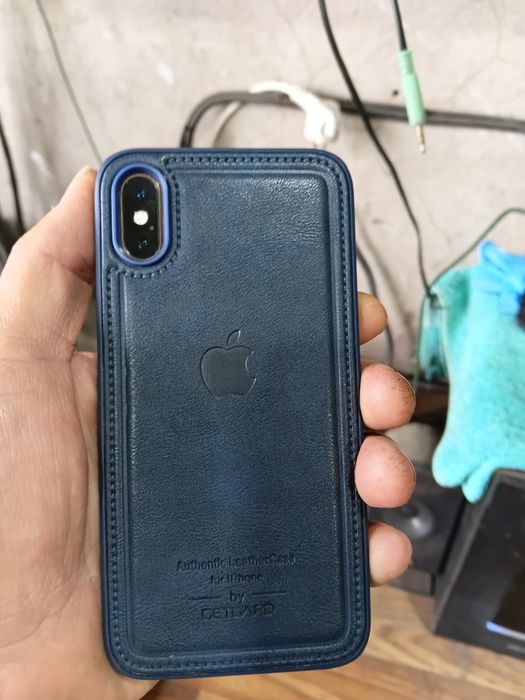 Продам iPhone XS 256gb gold