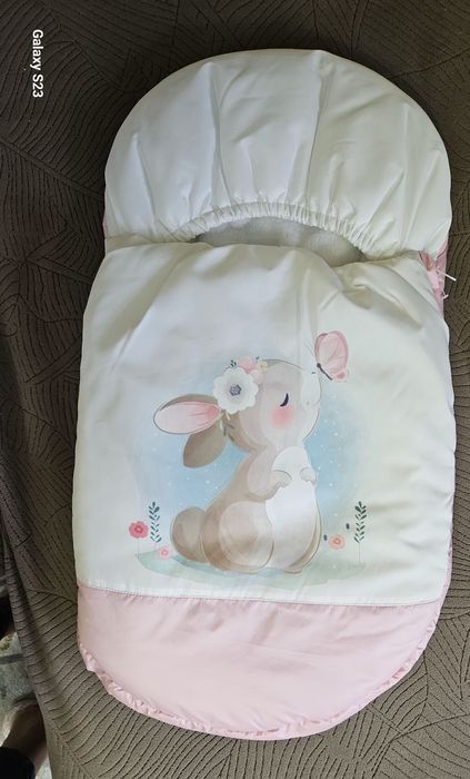 Продам конверт ( кокон) на выписку для девочки