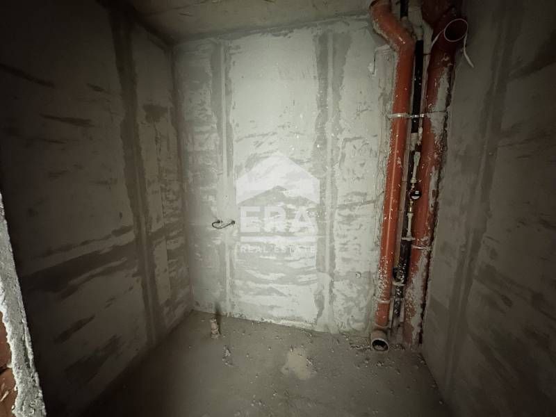 Продава се Тристаен апартамент в Варна, Чайка - 109 кв.м за 2945 €/кв.м - Снимка #9