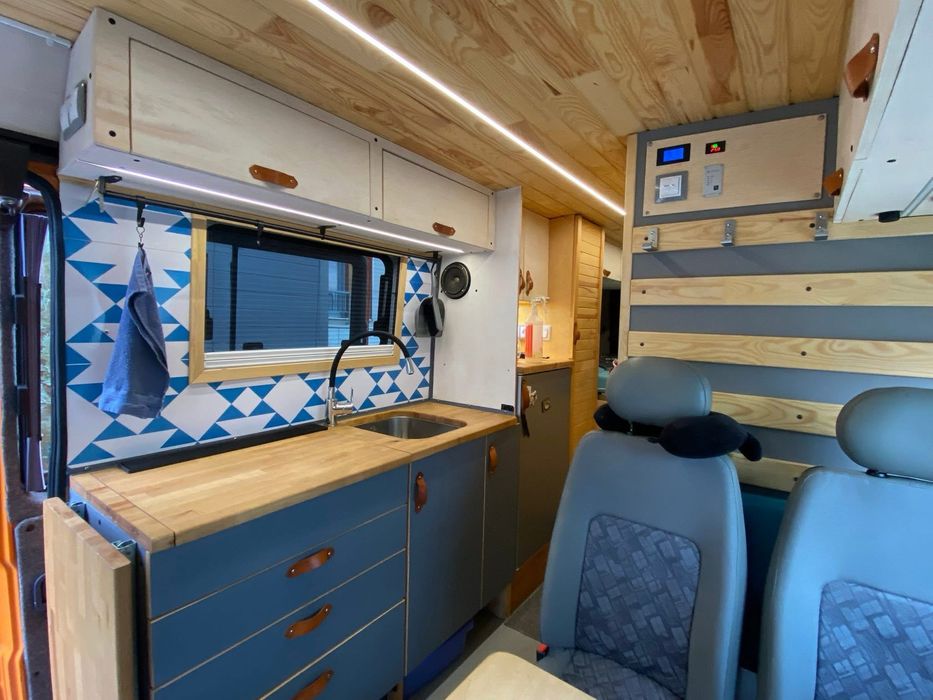 Кемпер Mercedes 709 D