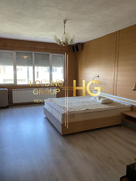 Продава се Четиристаен апартамент в Добрич, Балик - 130 кв.м за 471 €/кв.м - Снимка #1