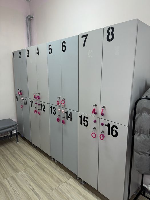 Шкафчики в раздевалку
