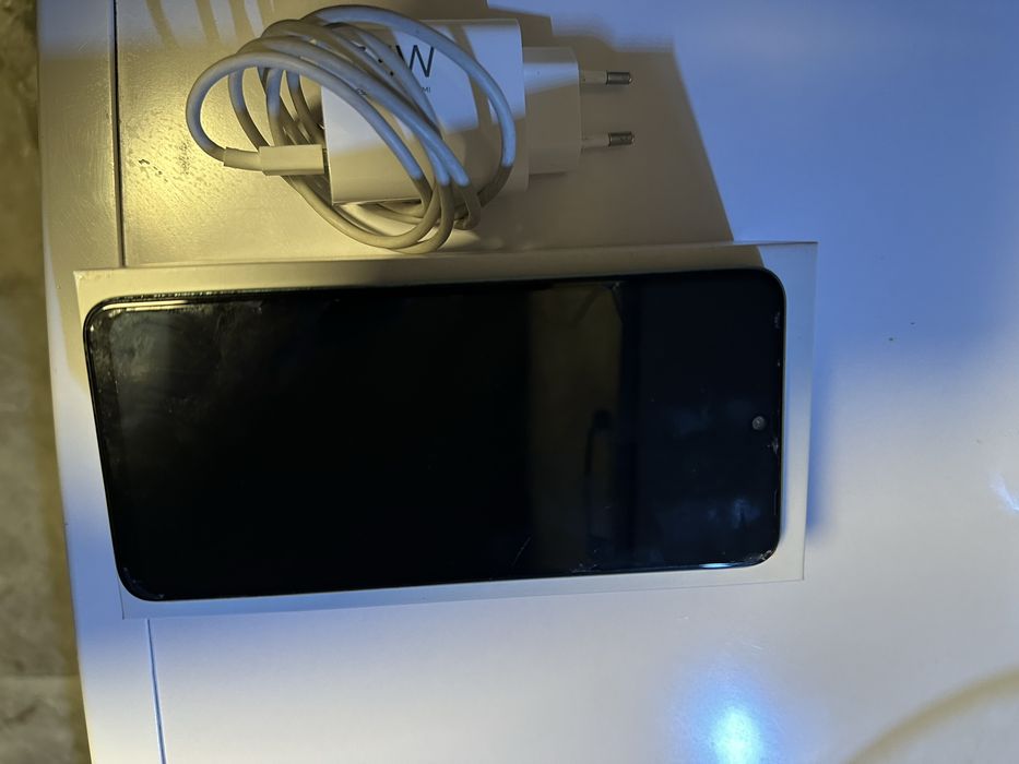 Продам телефон Xiaomi Redmi Note 12