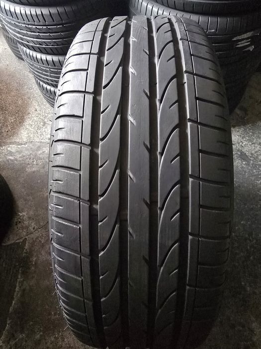 Bridgestone 235/45 R19 95V vară