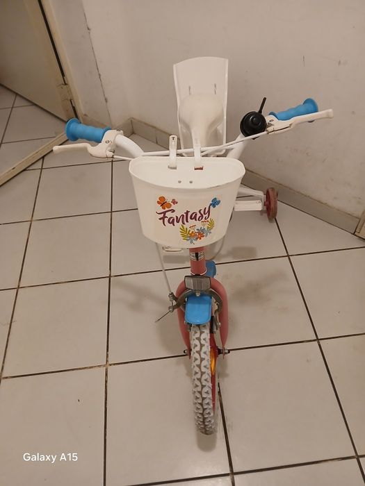Bicicletă fetițe 5-8 Ani