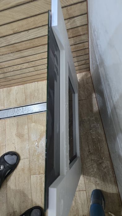 Огледало за баня ново