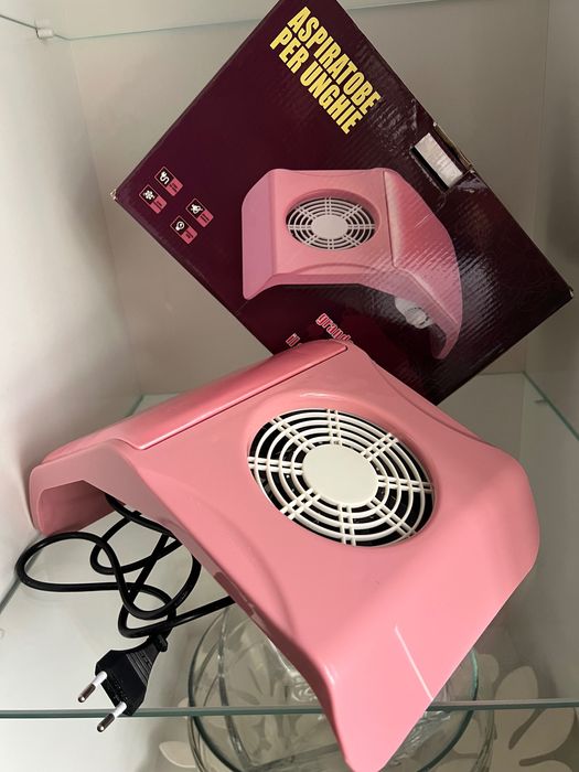 Вытяжка для маникюра