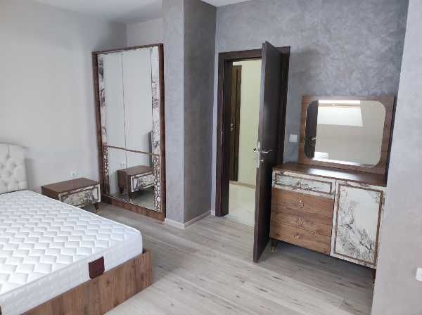 Дава се под наем Тристаен апартамент в Пловдив, Център - 70 кв.м за 250 € - Снимка #1