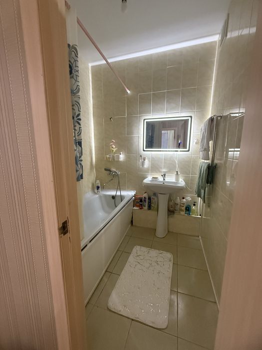 Сдам 2 комнатную квартиру