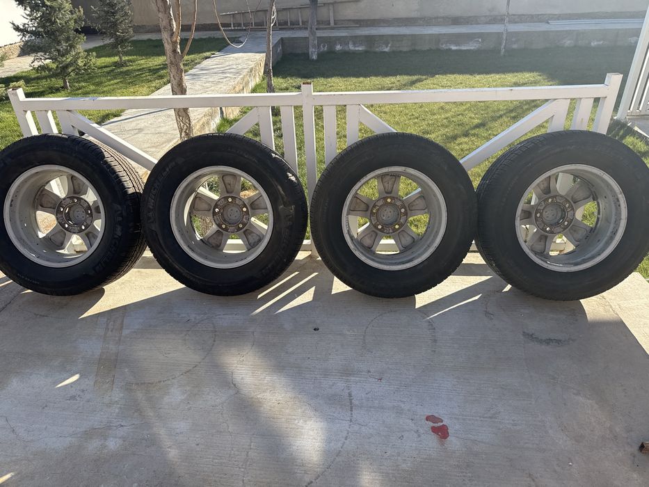 Шины с дисками R18