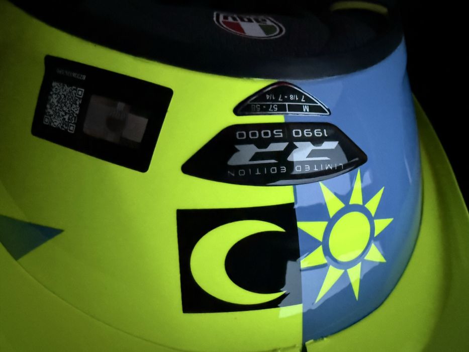 AGV Pista GP RR - Rossi Soleluna 2022 - M + Mir Americas - MS