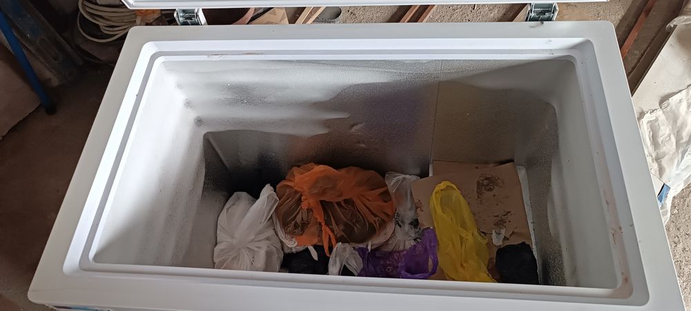 Продам морозильную камеру