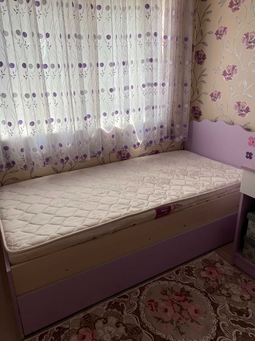 единично легло с матрак 1 бр. или 2 бр.