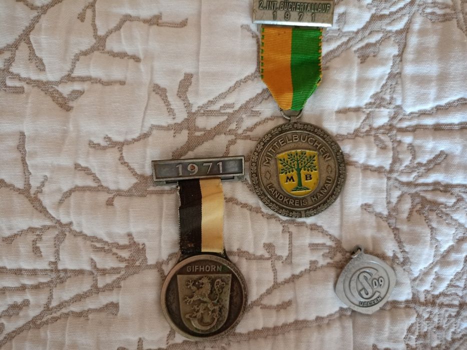 Футболни и спортни медали от Германия