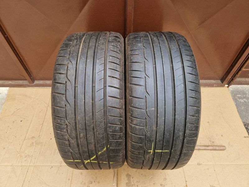 2 Dunlop R18 245/40
летни гуми
DOT3517