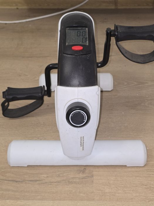 Продавам Мини велоергометър Bodyflex BF02.