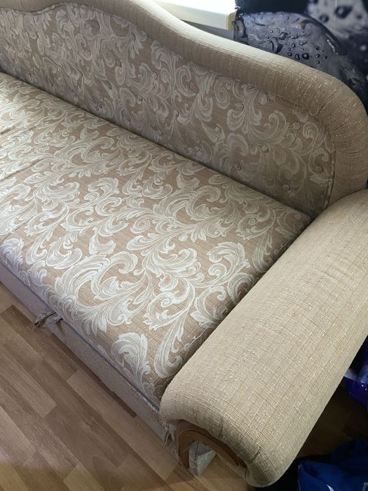 Отдам диван бесплатно