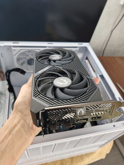 Видеокарта RTX 5060