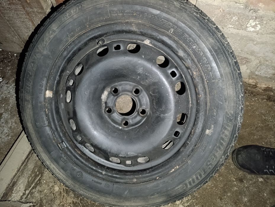 Запасное колесо на Поло седан