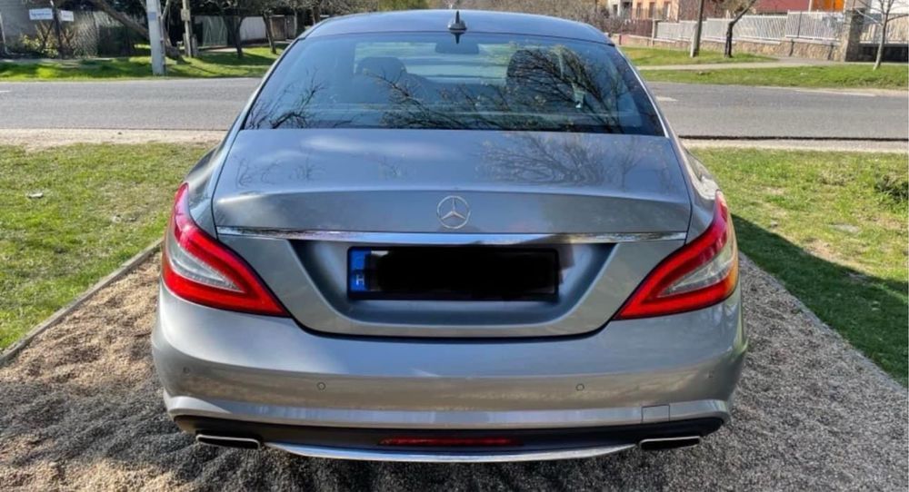DEZMEMBREZ Mercedes CLS W218 C218 • AMG 220 250 350 Facelift non facel