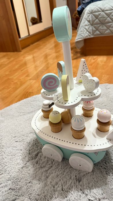 Камион за сладолед Jabadabado