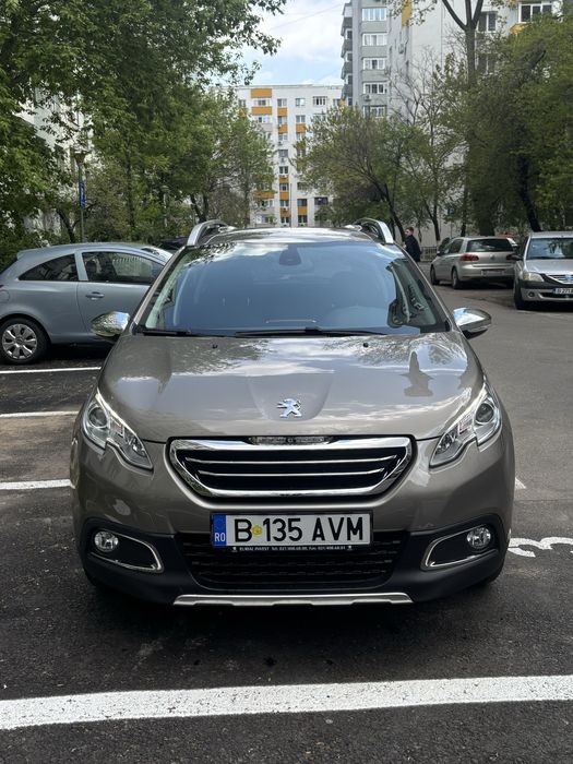 Peugeot 2008 | AN 2016 |1.2 Benzină | Automat | 11.637 KM |