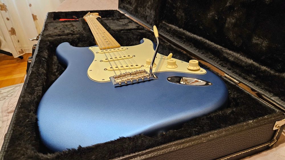 Fender Strat American Performer, Lake Placid Blue