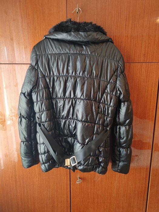 Дамско яке в отлично състояние