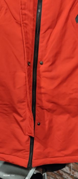 Пуховик с капюшоном