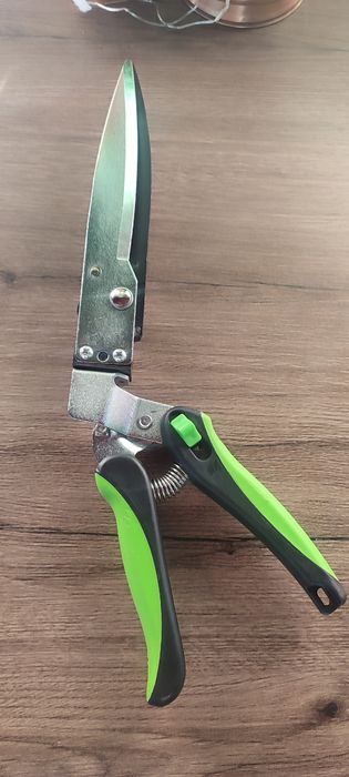 Foarfeca de gradina nouă, pentru gard viu și arbuști