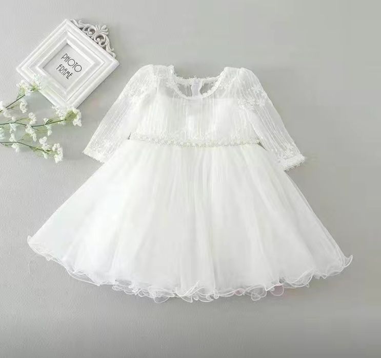 Продам новое детское платье