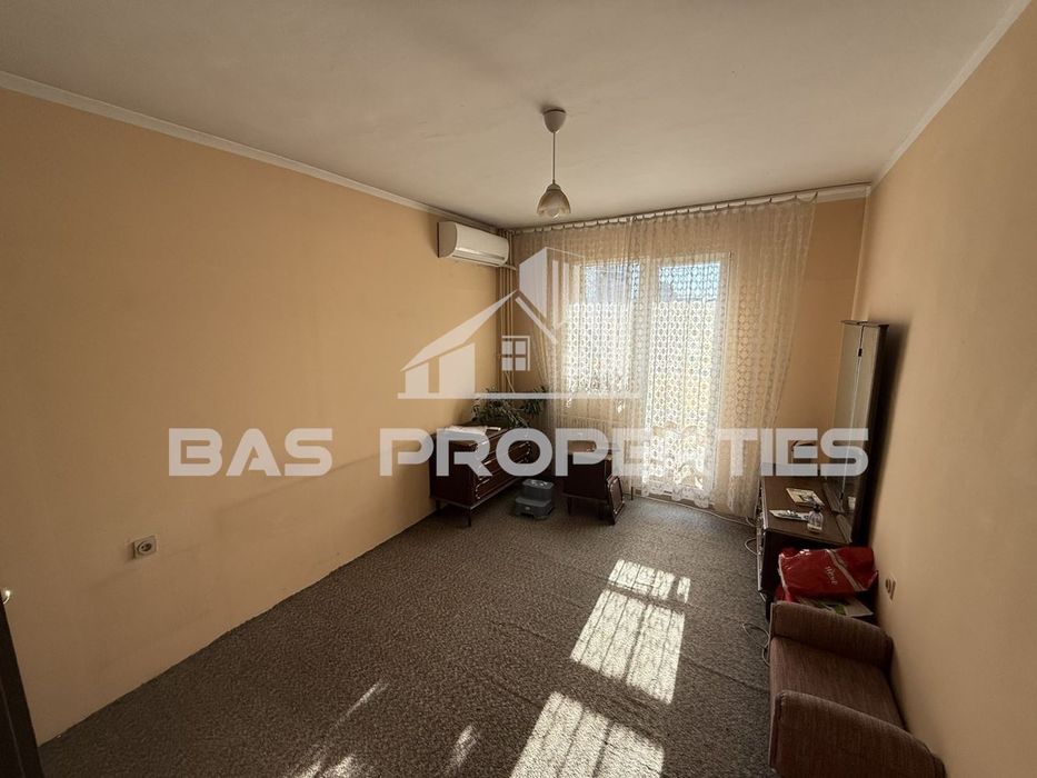 Продава се Четиристаен апартамент в София, Люлин 9 - 107 кв.м за 2057 €/кв.м - Снимка #3