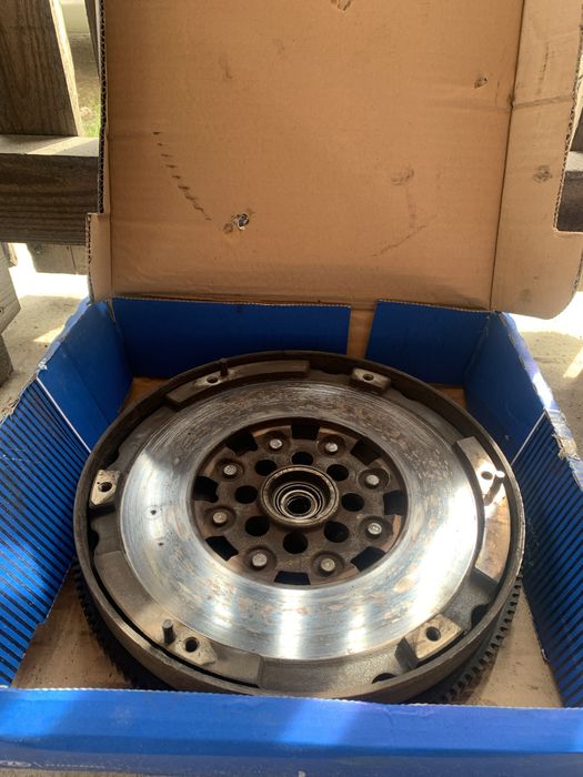 Комплект маховик и съединител за ОМ646