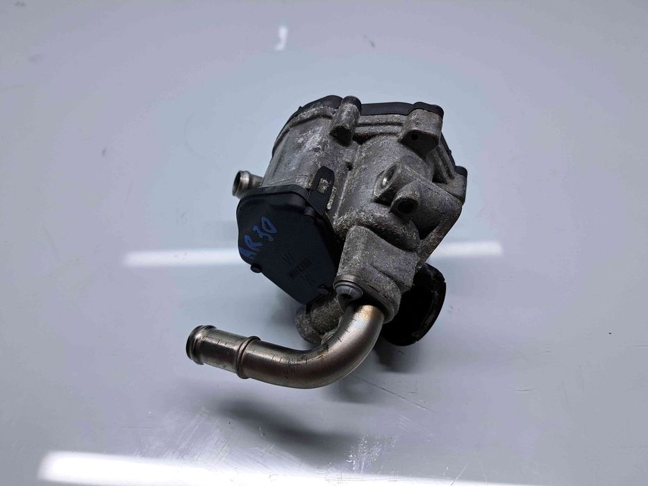 Supapa EGR Volkswagen Passat B8 Variant (3G5) [Fabr 2015-prezent] 04L1