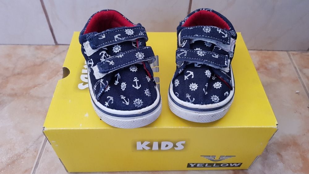 Încălțăminte băiat