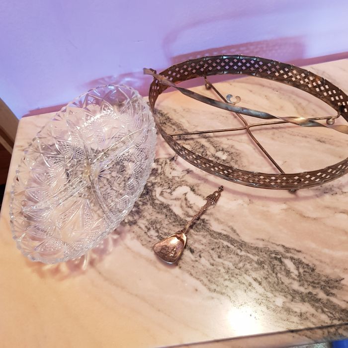 Vas cristal cu suport argintat