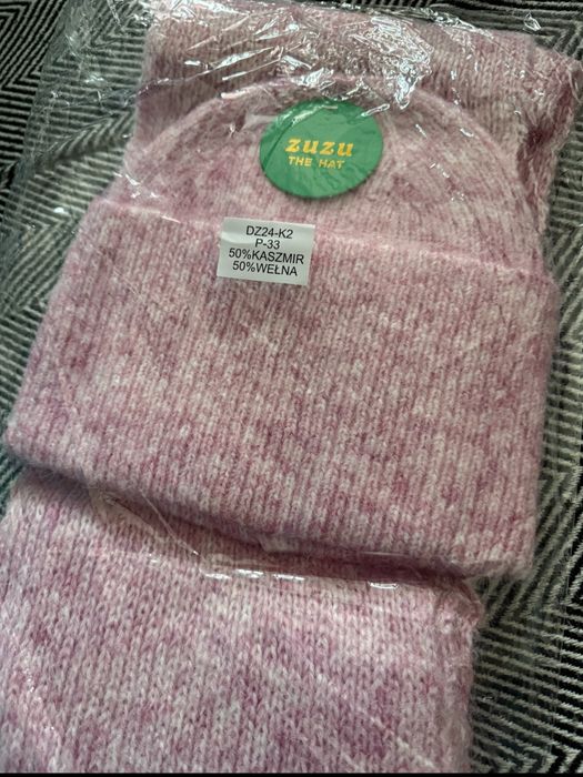 Set caciula si fular 50% casmir si 50% lana