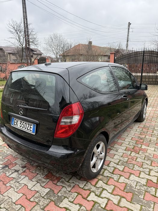 Vand/ schimb mercedes a160 2012