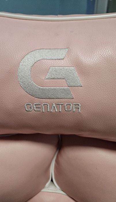 Genator  scaun de gaming