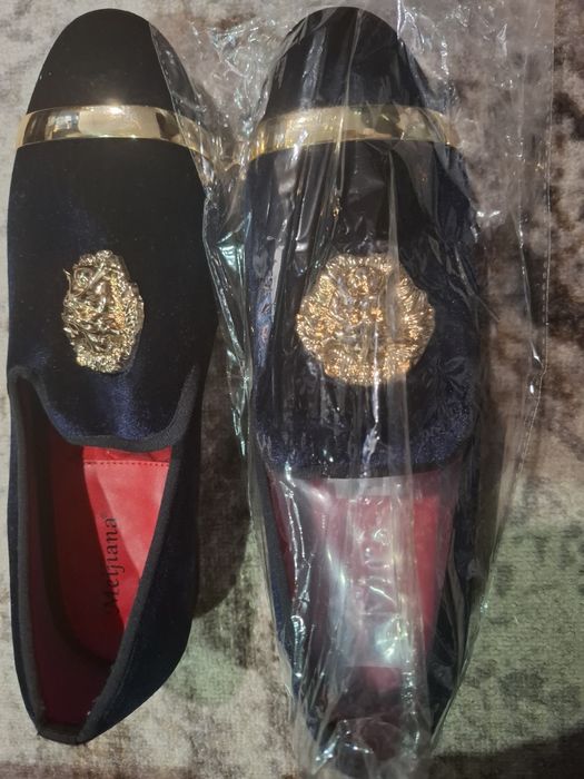 Лоферы мужские бархатные макасины