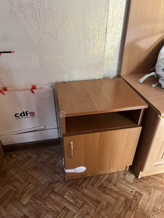 Стенка для зала б/у