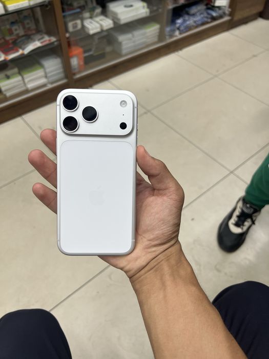 Iphone 17 Pro Max ideal 0 tsikl