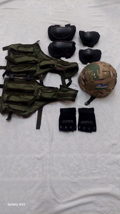 Комплект каска сотилади